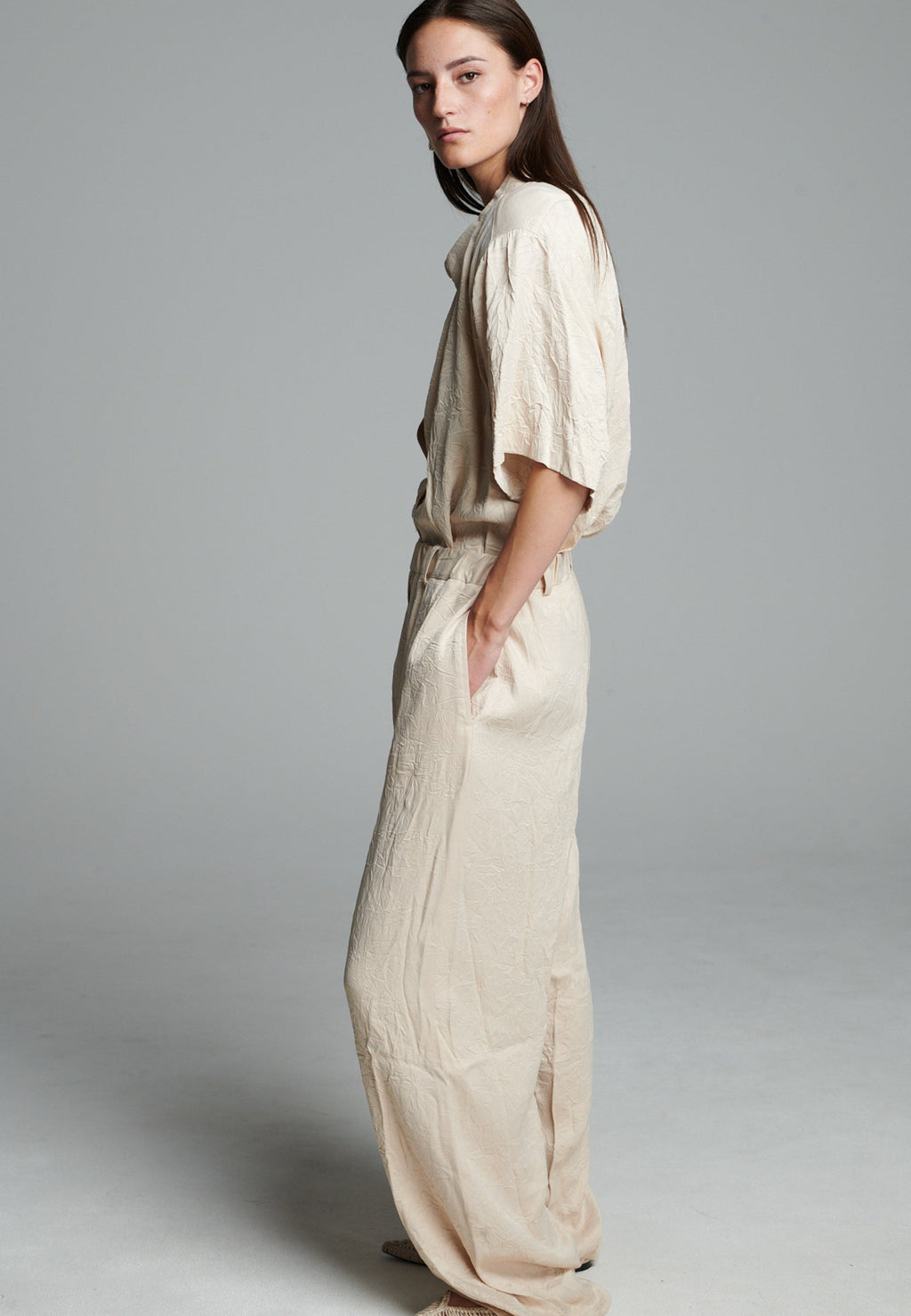 Cross Crushed Pants Butter