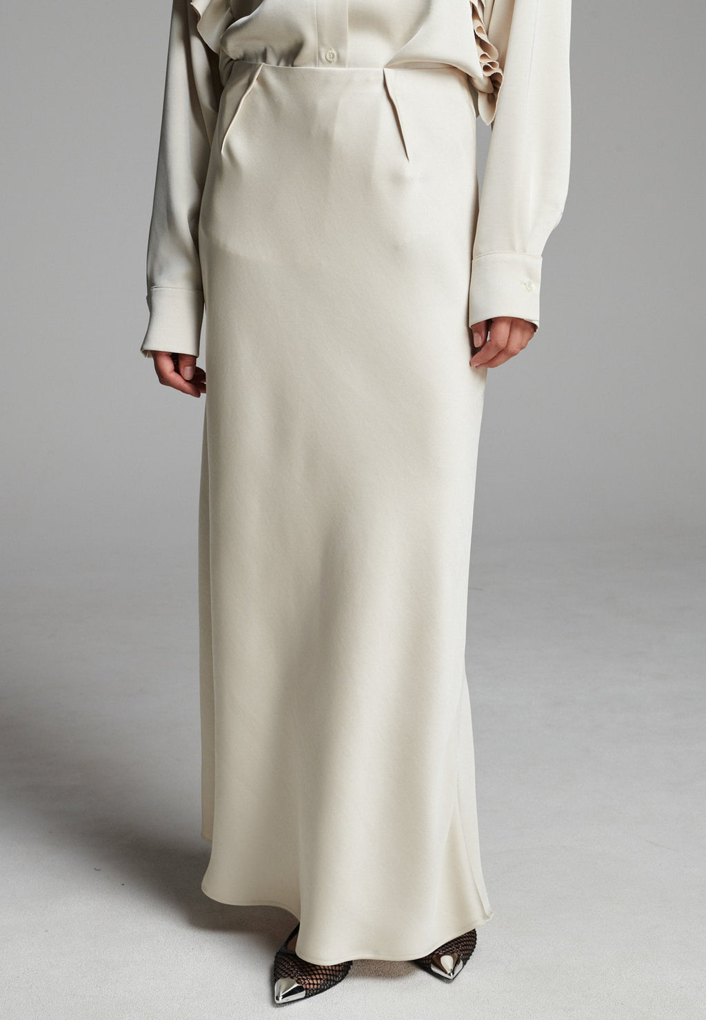 Base Flowy Skirt Butter