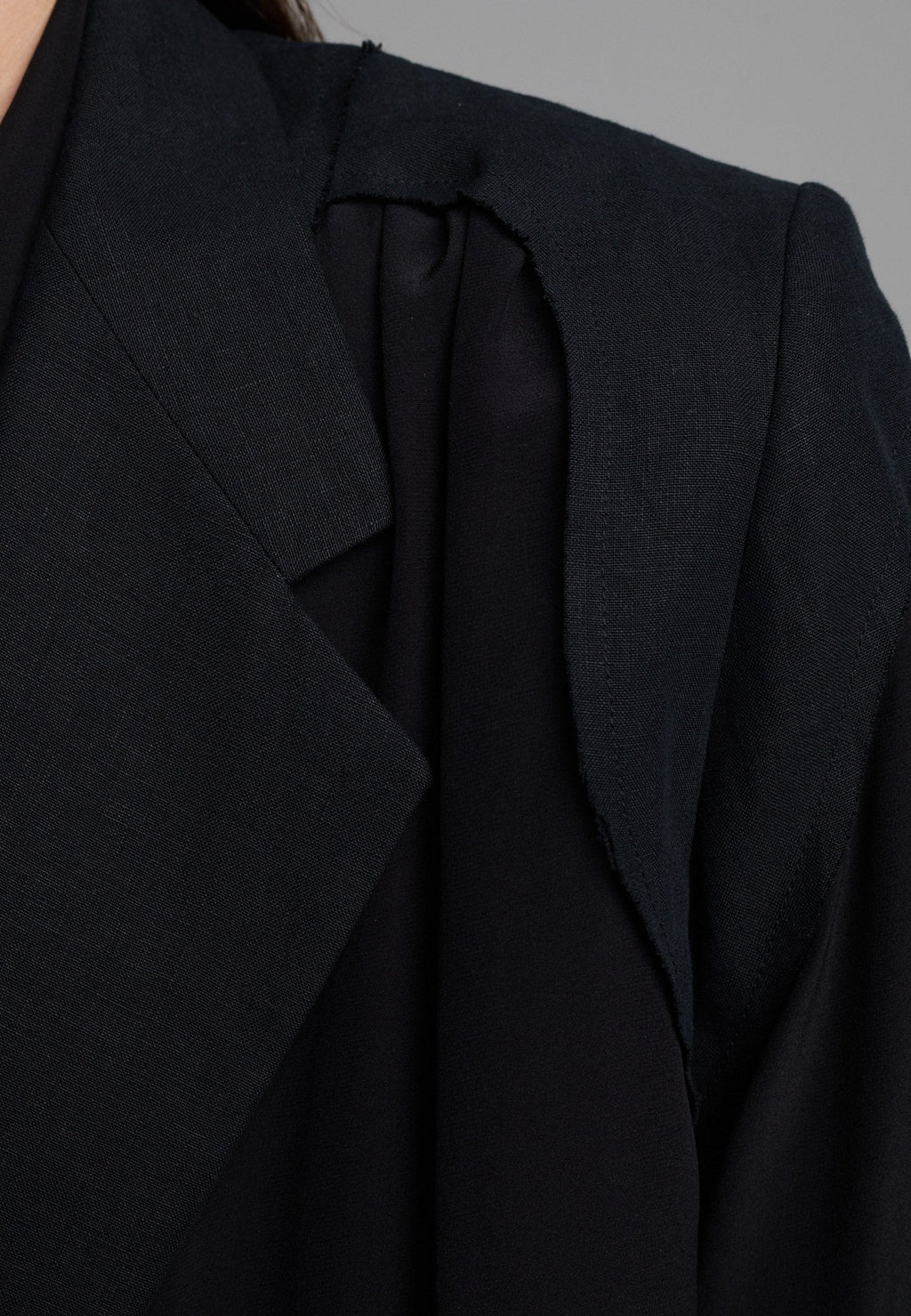 Cutted Blazer Black