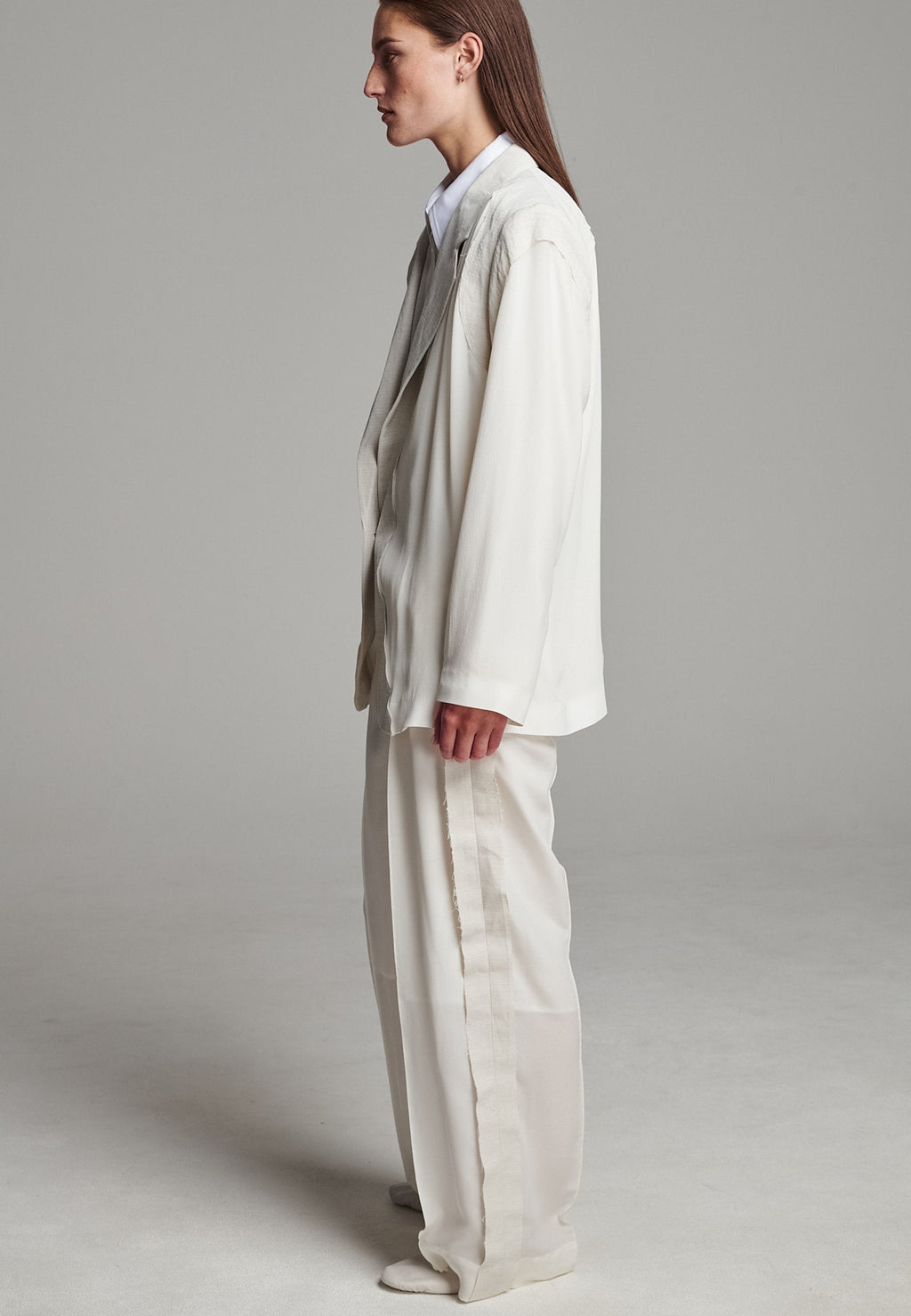 Cutted Blazer Ivory