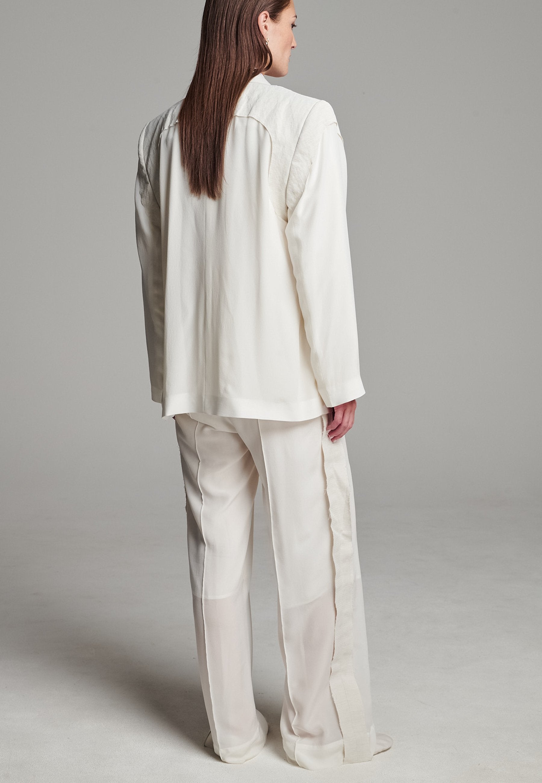 Cutted Blazer Ivory