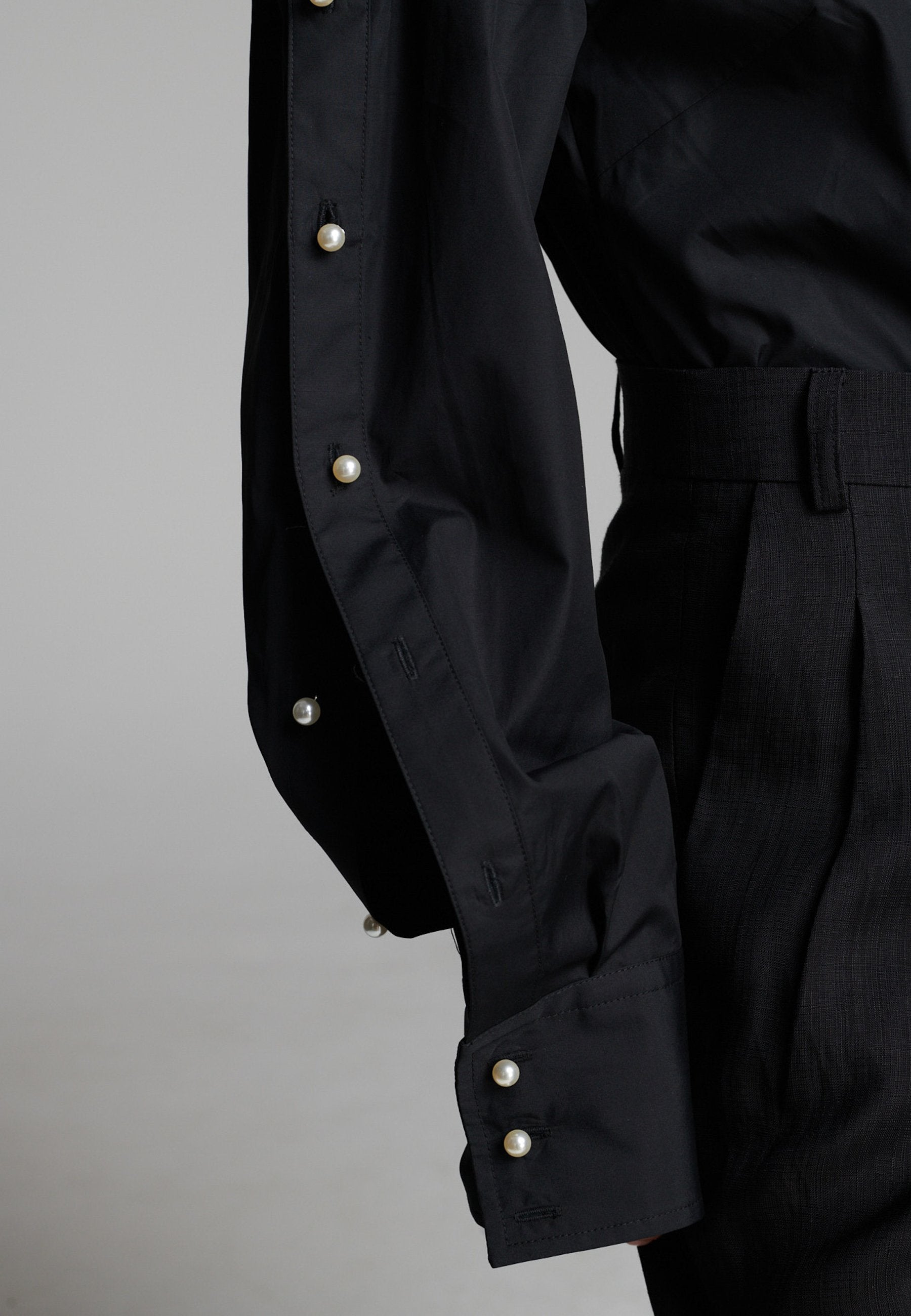 Snap Spagetti Strap Shirt Black